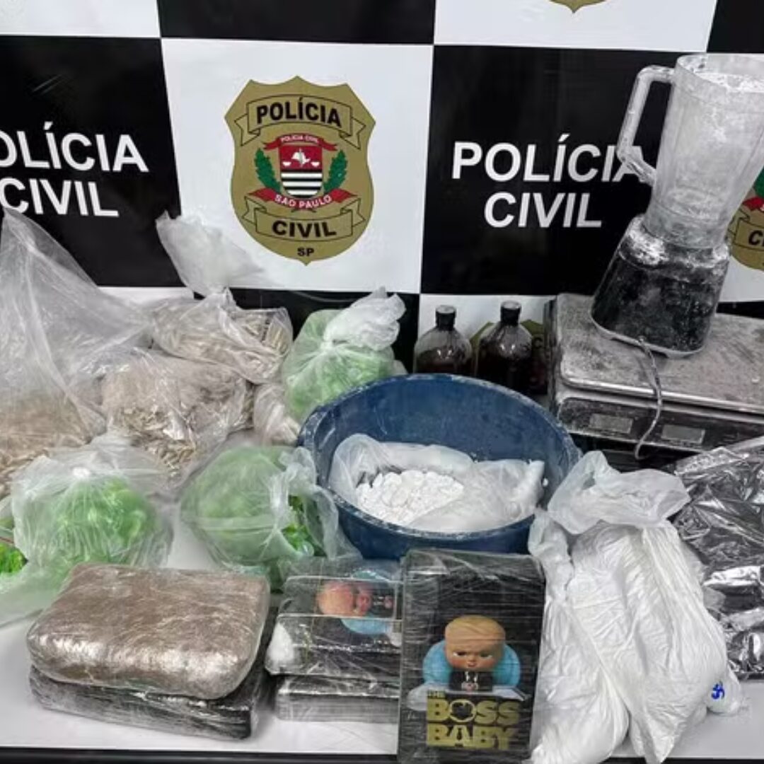 Dupla é presa em flagrante por tráfico de drogas no Jardim Amanda, em Hortolândia